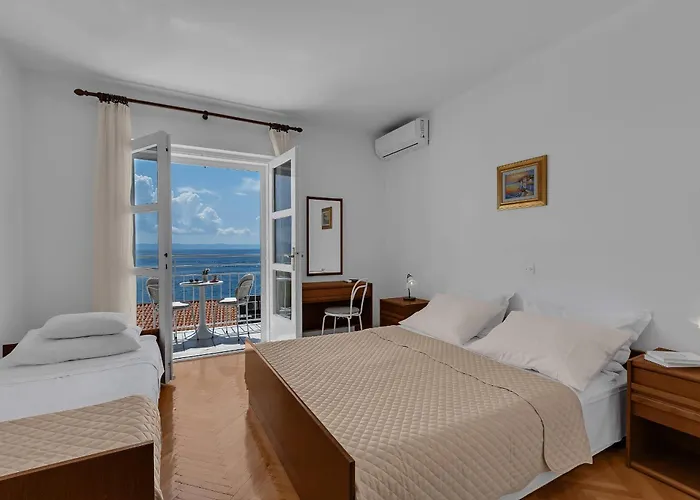 住宿加早餐酒店 Beachfront Ana